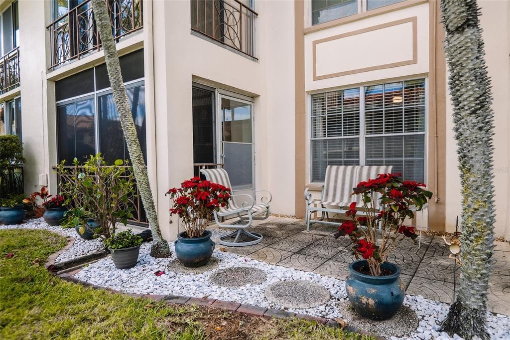 19029 US HIGHWAY 19 N UNIT 2-4 CLEARWATER, FL 33764