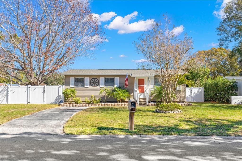 1645 SAINT CATHERINE DRIVE W DUNEDIN, FL 34698