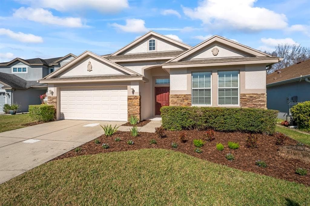 4249 RUSTIC PINE PLACE WESLEY CHAPEL, FL 33544