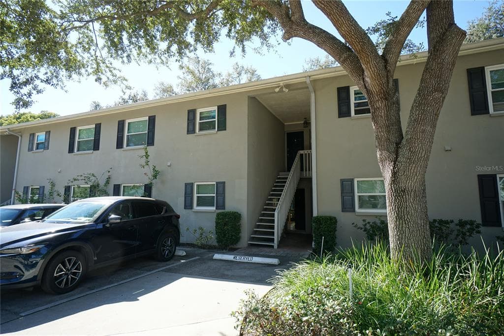 2410 W TEXAS AVENUE UNIT C TAMPA, FL 33629