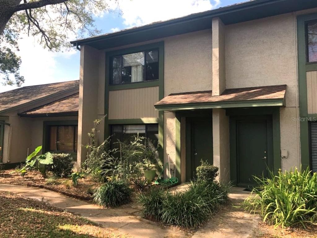 7815 BURYL COURT UNIT 205 TEMPLE TERRACE, FL 33637