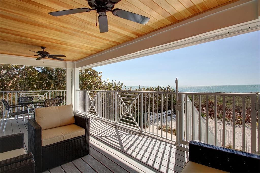 12418 1ST STREET W TREASURE ISLAND, FL 33706