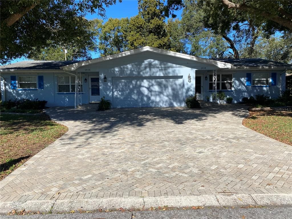 1416 JEFFORDS STREET CLEARWATER, FL 33756