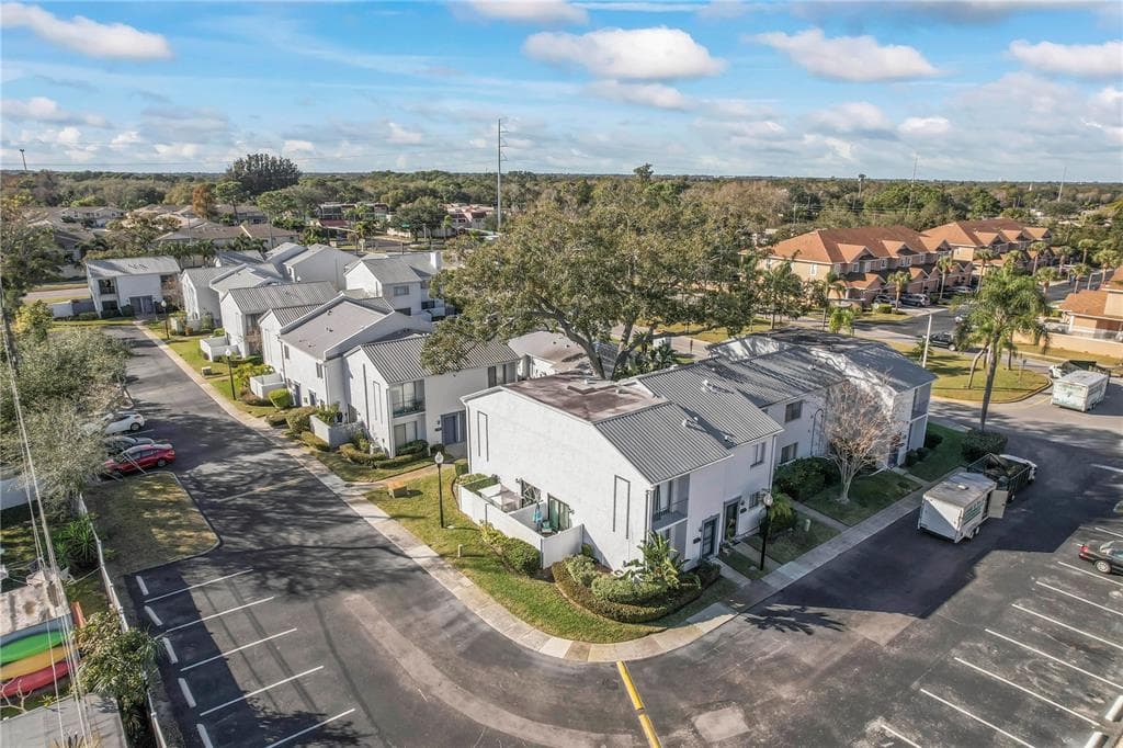 8800 BARDMOOR BOULEVARD UNIT 12 SEMINOLE, FL 33777