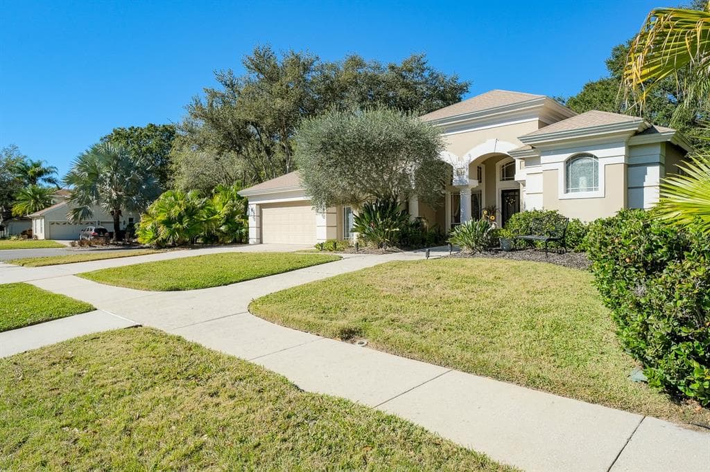 5264 KARLSBURG PLACE PALM HARBOR, FL 34685