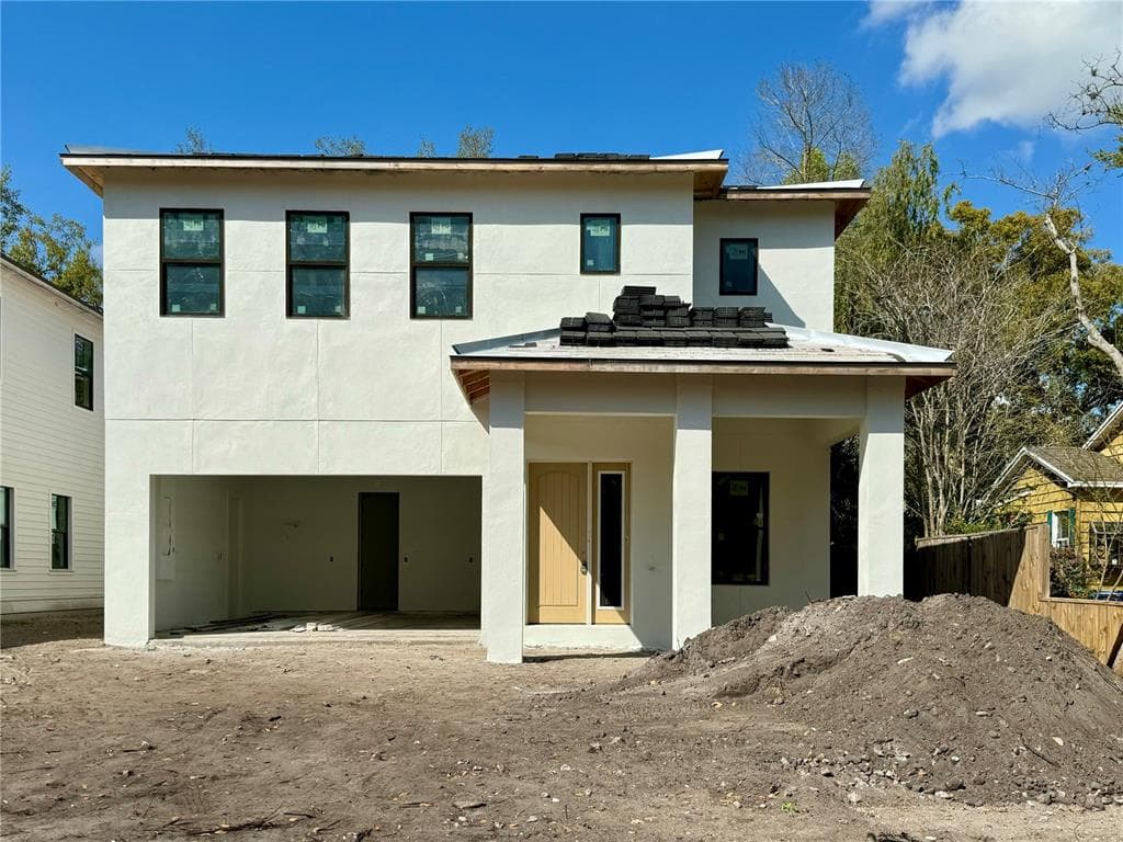 907 W BRADDOCK STREET TAMPA, FL 33603