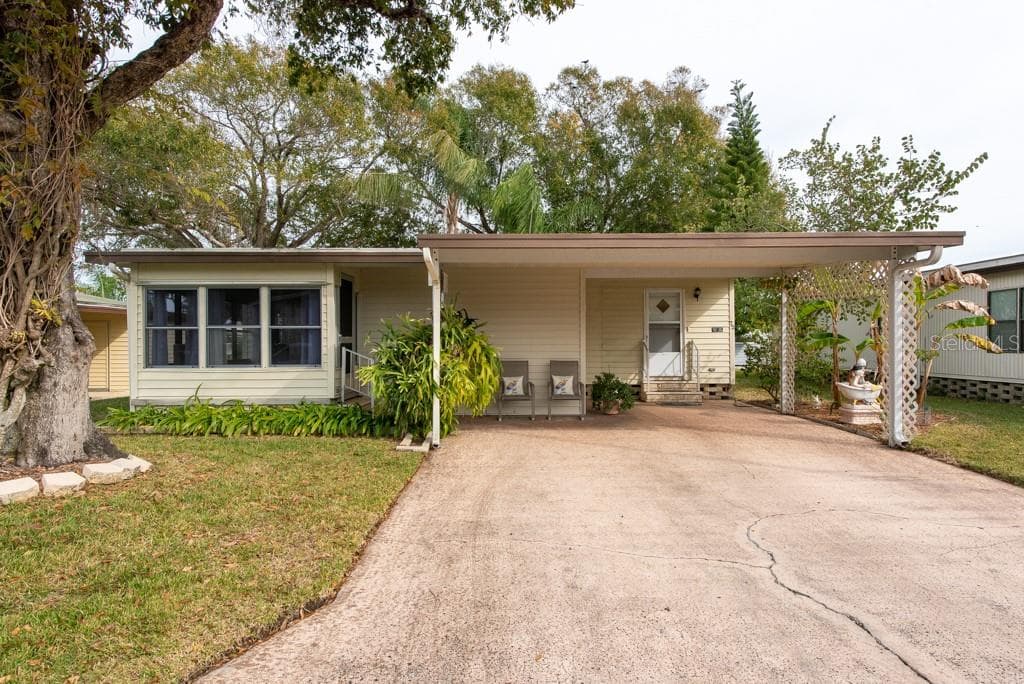 75 HICKORY BRANCH LANE UNIT 15 SAFETY HARBOR, FL 34695