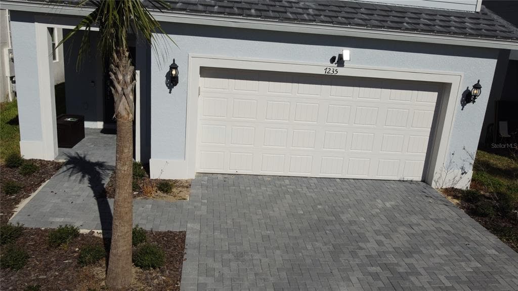 7235 OAKMOSS LOOP DAVENPORT, FL 33837