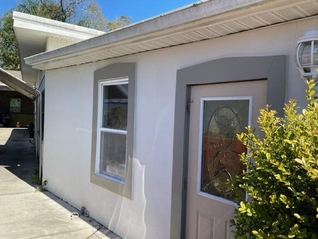 1505 W HAMILTON AVENUE TAMPA, FL 33604
