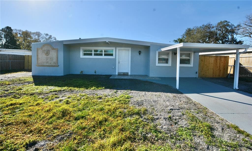 2009 CLARICE CIRCLE TAMPA, FL 33619