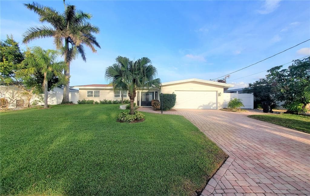 3400 COQUINA KEY DRIVE SE ST PETERSBURG, FL 33705