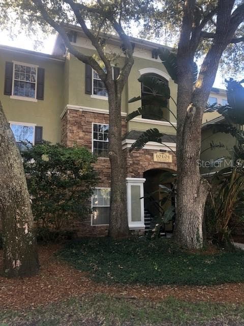10101 COURTNEY PALMS BOULEVARD UNIT 303 TAMPA, FL 33619