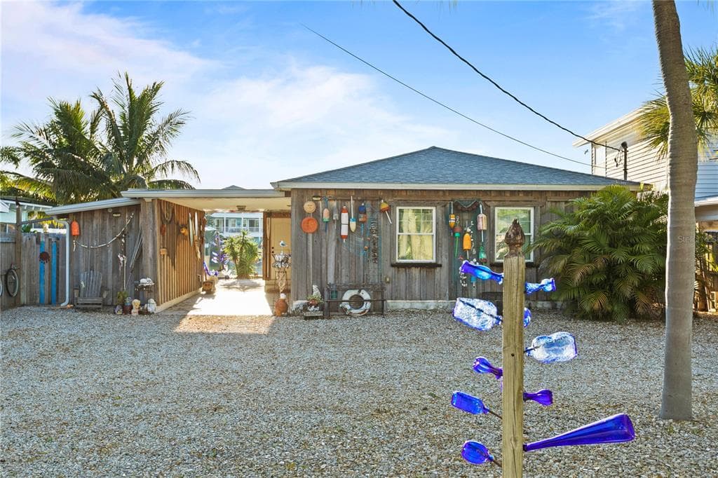 14012 W PARSLEY DRIVE MADEIRA BEACH, FL 33708