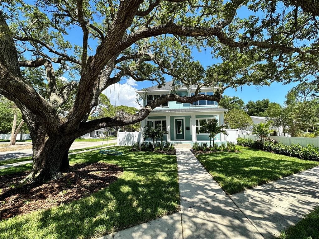 3441 BOCA CIEGA DRIVE N ST PETERSBURG, FL 33710