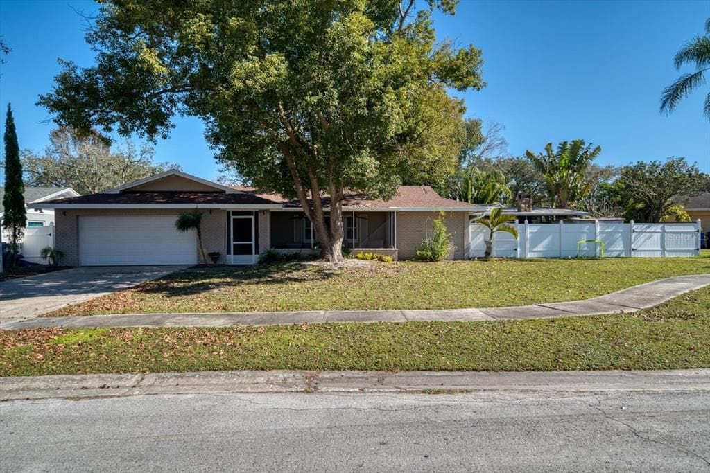 2957 PALMETTO COURT DUNEDIN, FL 34698