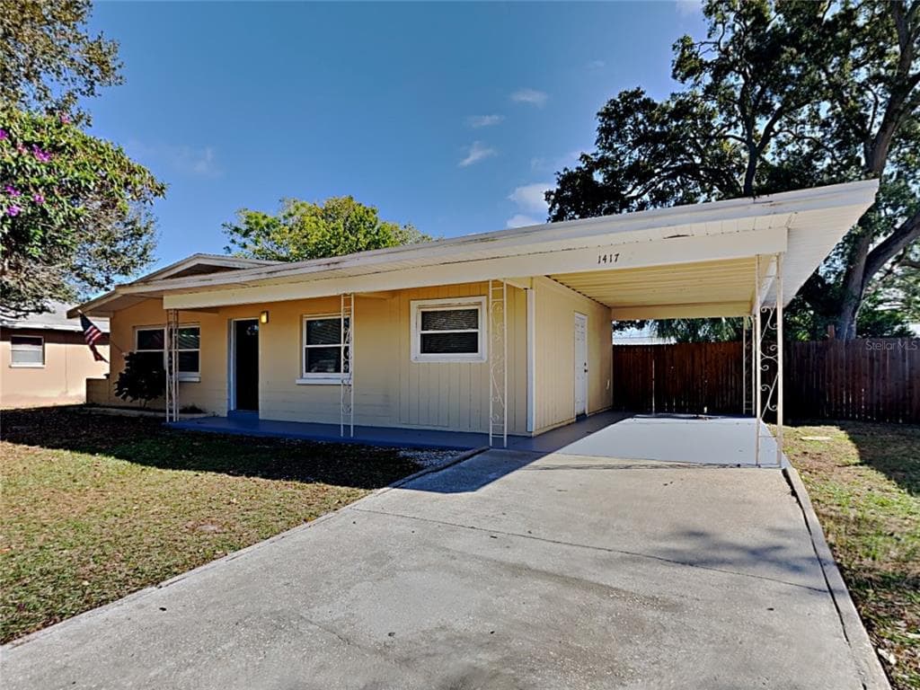 1417 CHANDLER AVENUE CLEARWATER, FL 33755