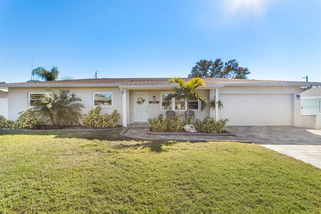 11524 62ND AVENUE SEMINOLE, FL 33772