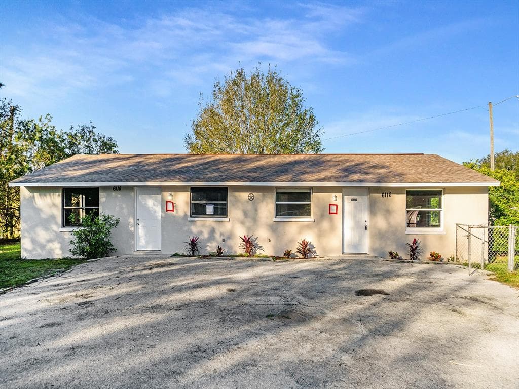 6116 10TH STREET E BRADENTON, FL 34203