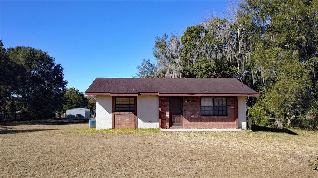9584 S ARABIAN AVENUE FLORAL CITY, FL 34436
