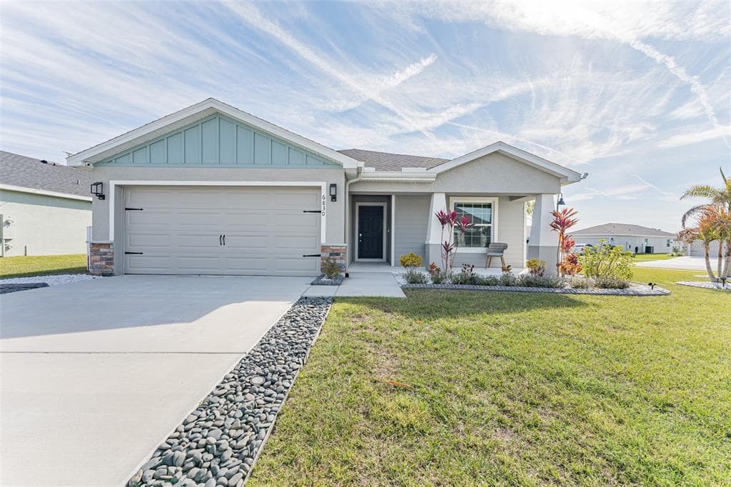 6830 ABBYWOOD LANE ZEPHYRHILLS, FL 33541