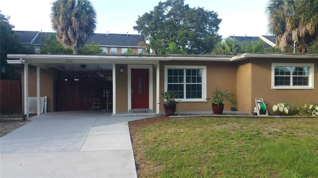 2912 W ELLIS DRIVE TAMPA, FL 33611