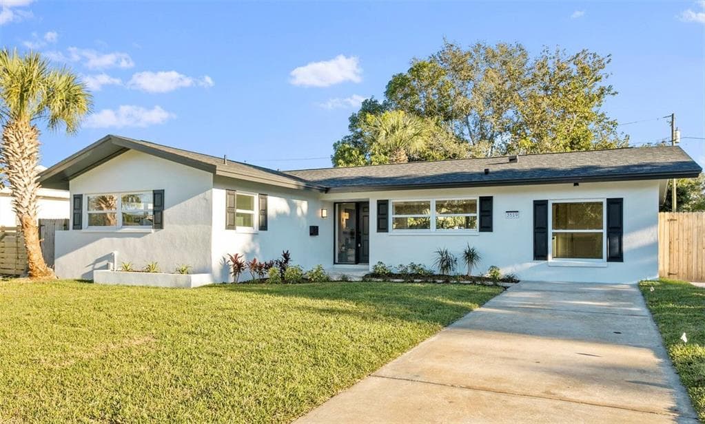 3519 OVERLOOK DRIVE NE ST PETERSBURG, FL 33703