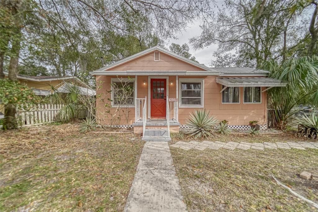 6701 N BOULEVARD TAMPA, FL 33604