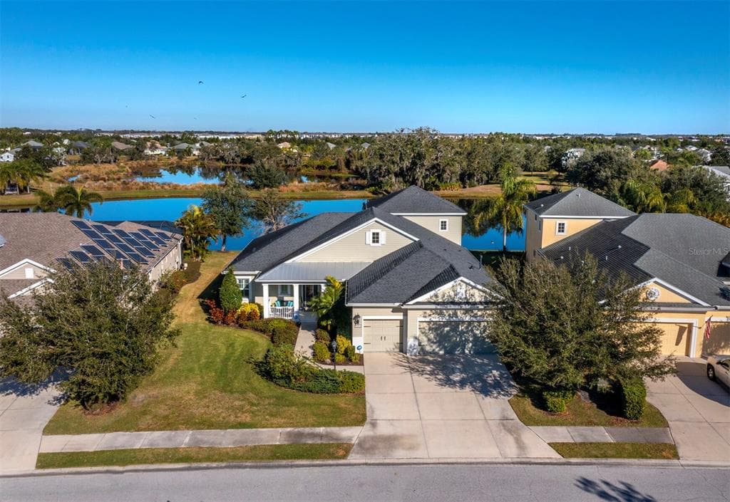 11905 GRAMERCY PARK AVENUE BRADENTON, FL 34211