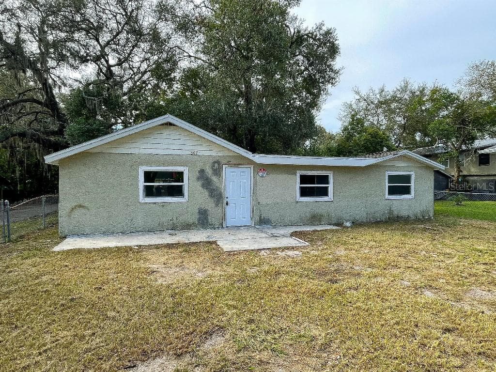 1307 E RIVER COVE STREET TAMPA, FL 33604