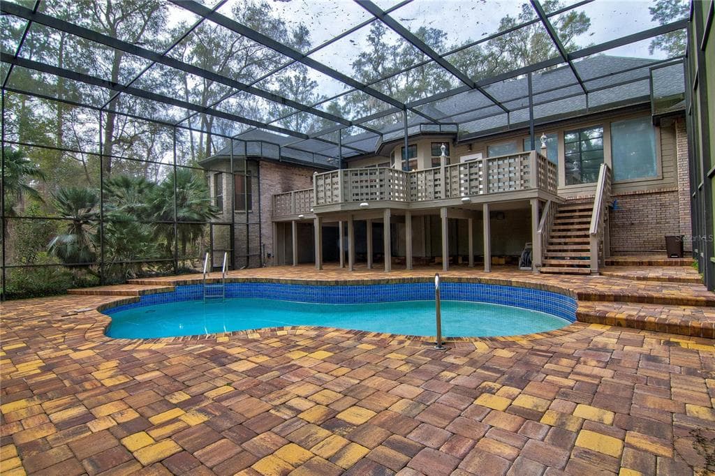 2121 NW 77TH STREET GAINESVILLE, FL 32605