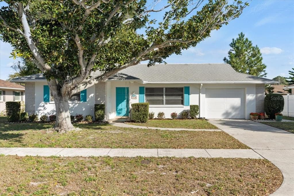 1915 STARDUST DRIVE CLEARWATER, FL 33755