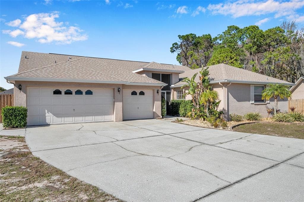 10206 AUTUMNWOOD DRIVE HUDSON, FL 34667