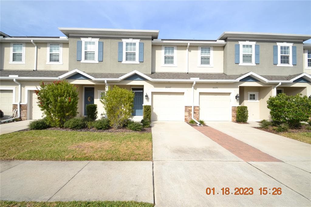 26287 LIMESTONE SPRINGS WAY WESLEY CHAPEL, FL 33544
