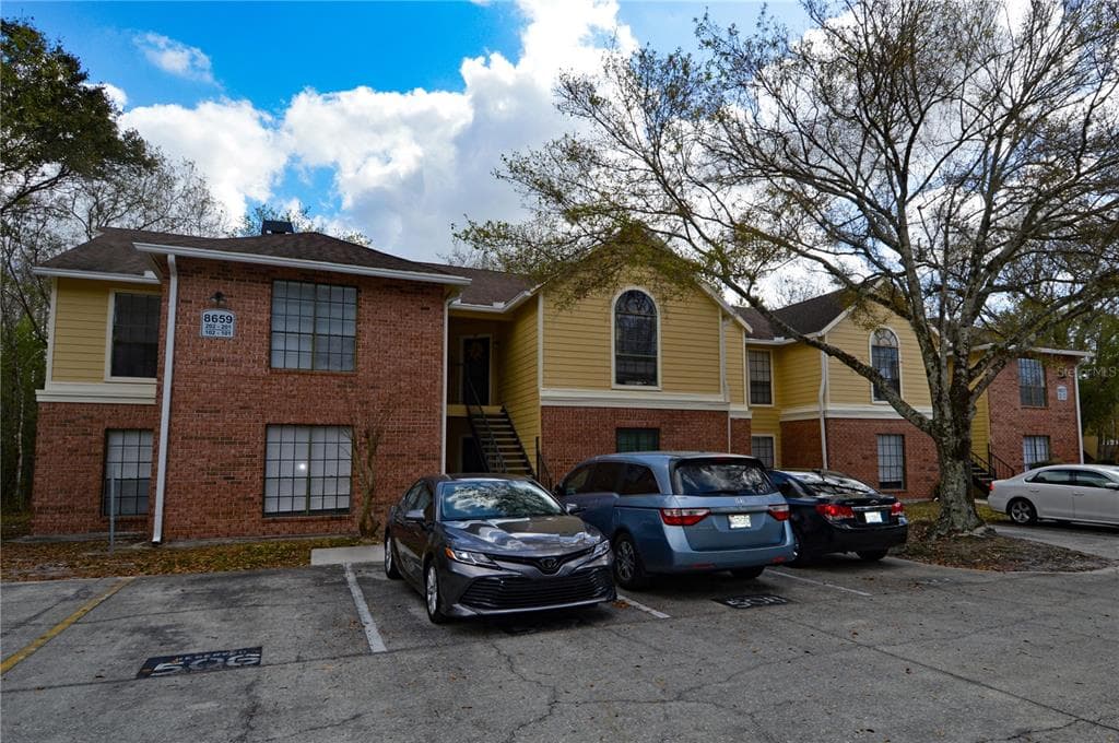 8659 FANCY FINCH DRIVE UNIT 202 TAMPA, FL 33614