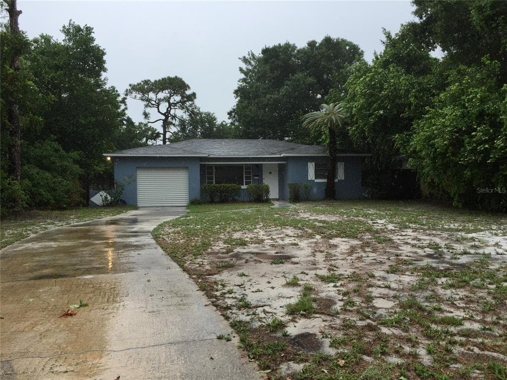 1047 ALHAMBRA WAY S ST PETERSBURG, FL 33705