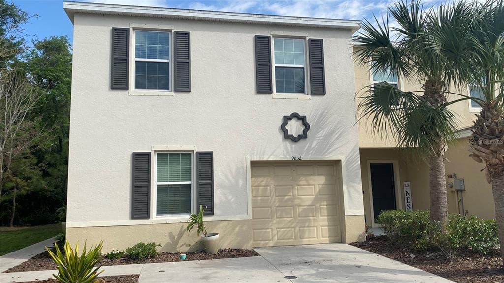 9832 HOUND CHASE DRIVE GIBSONTON, FL 33534