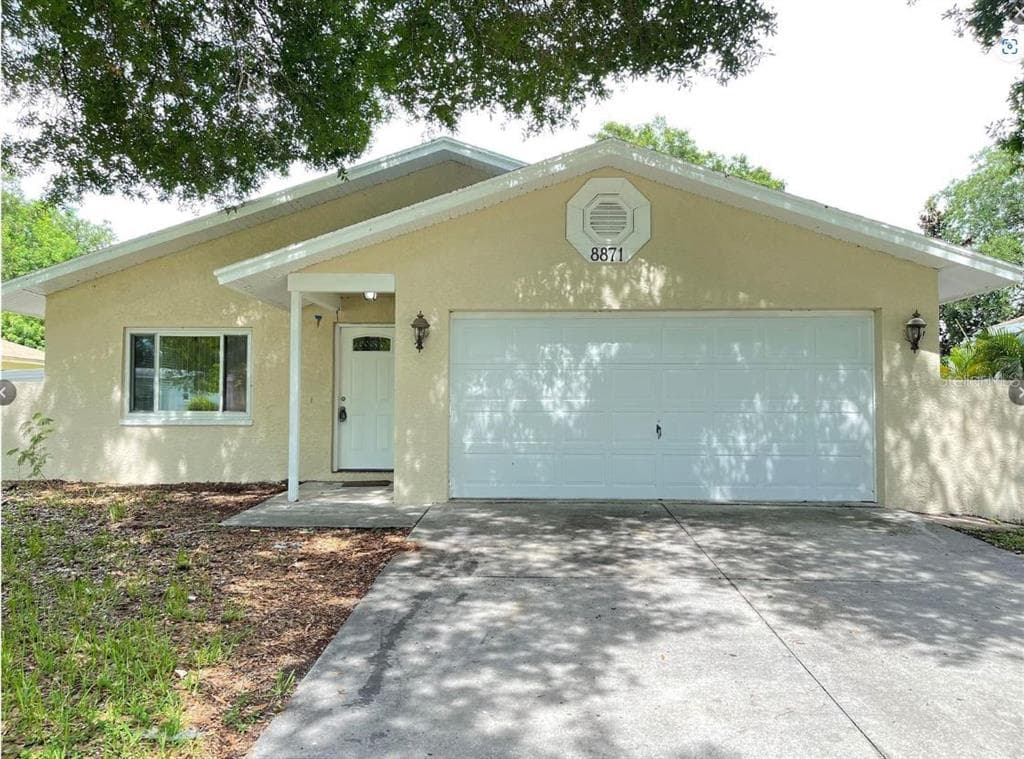 8871 67 STREET N PINELLAS PARK, FL 33782