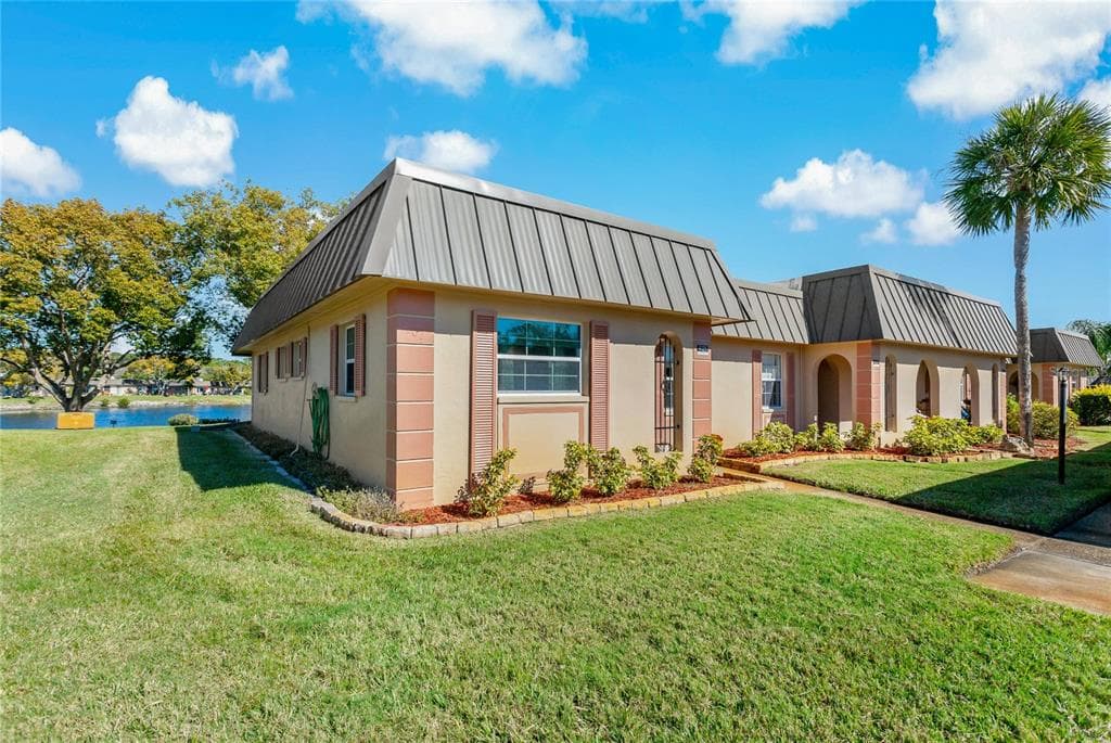 4125 HAMPTON DRIVE UNIT A NEW PORT RICHEY, FL 34652