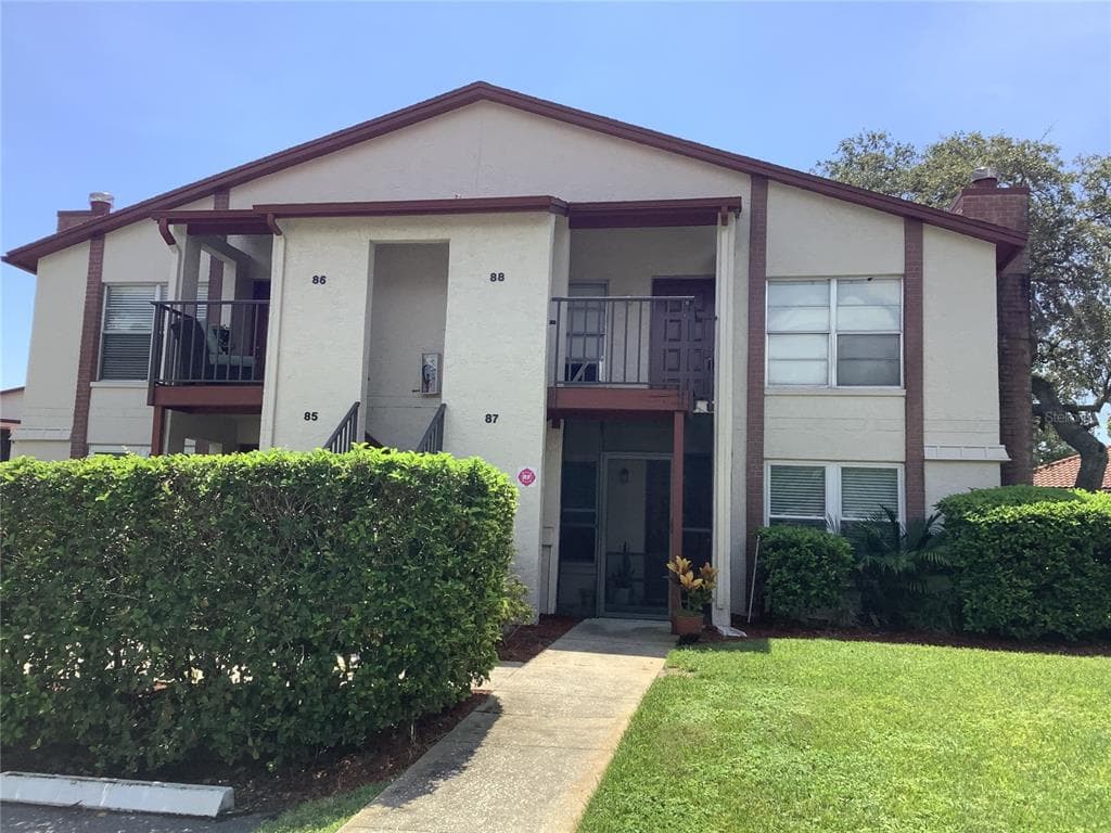 3455 COUNTRYSIDE BOULEVARD UNIT 88 CLEARWATER, FL 33761