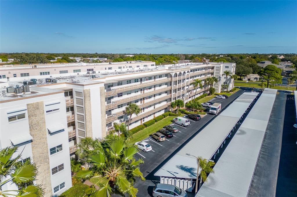 5603 80TH STREET N UNIT 508 ST PETERSBURG, FL 33709