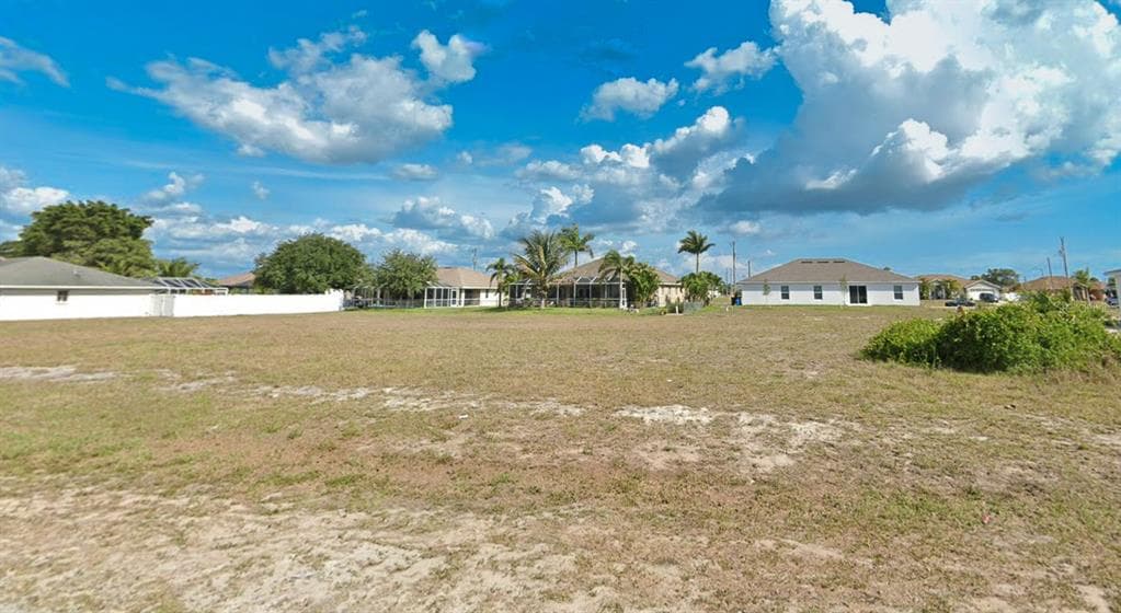 110 NW 28TH TERRACE CAPE CORAL, FL 33993
