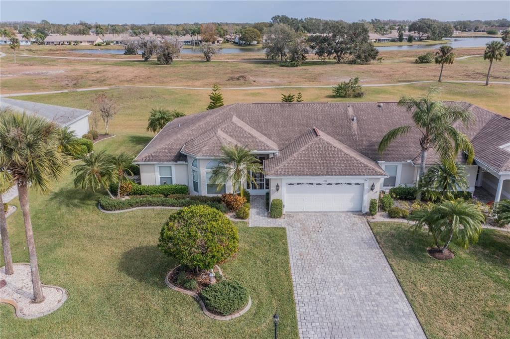 1706 NANTUCKET DRIVE UNIT 139 SUN CITY CENTER, FL 33573