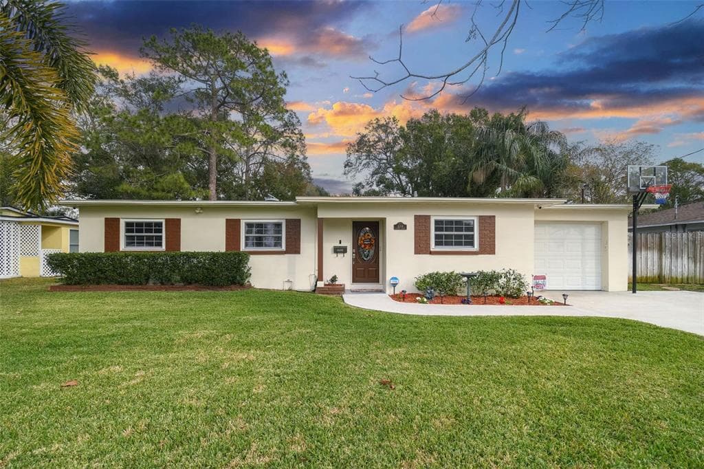 4314 S HUBERT AVENUE TAMPA, FL 33611