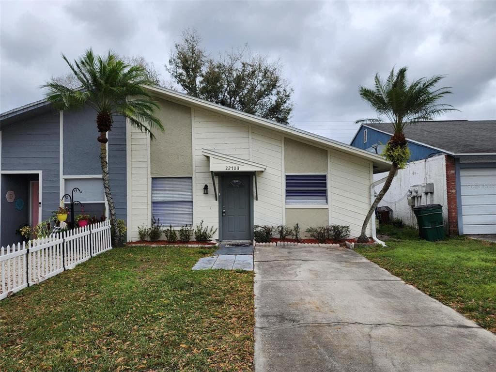 22708 PENNY LOOP LAND O LAKES, FL 34639