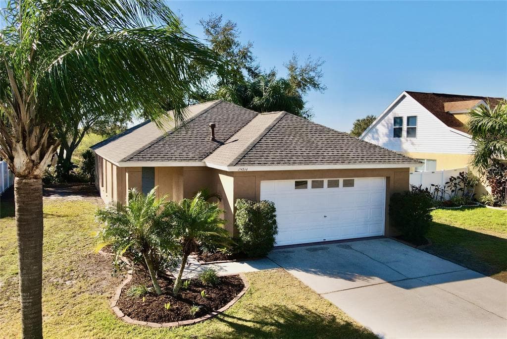 24814 LAUREL RIDGE DRIVE LUTZ, FL 33559