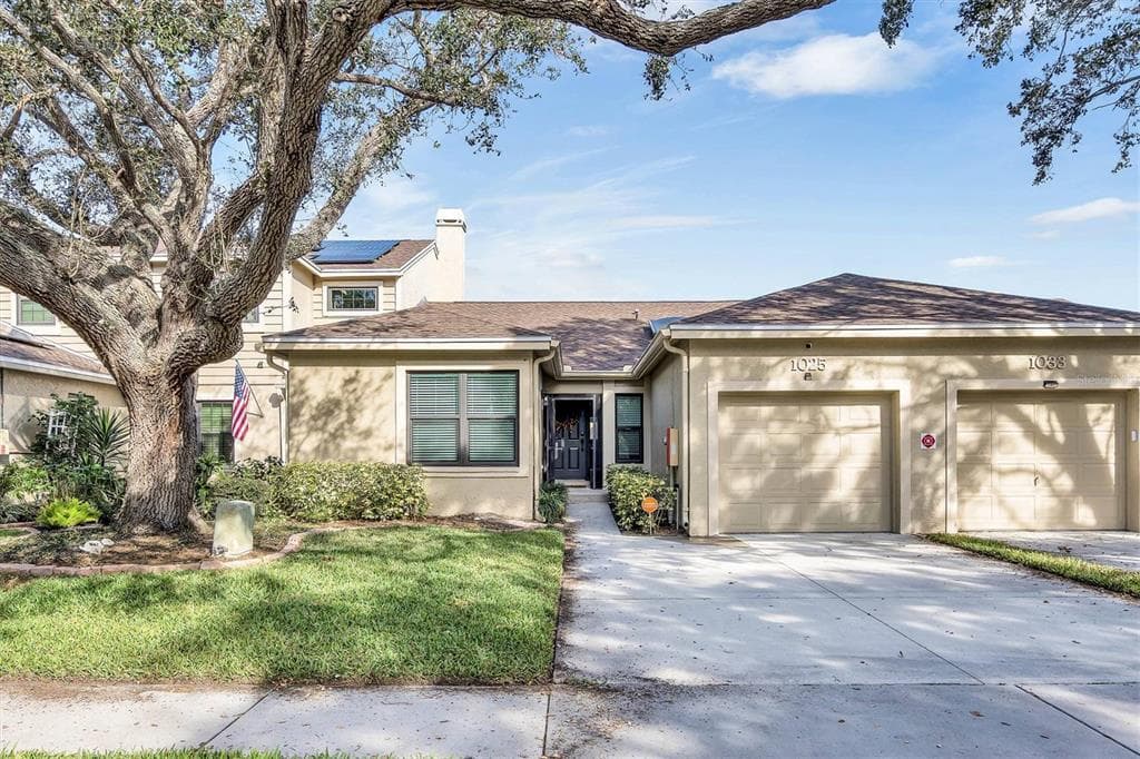 1025 SAN CARLOS AVENUE NE ST PETERSBURG, FL 33702
