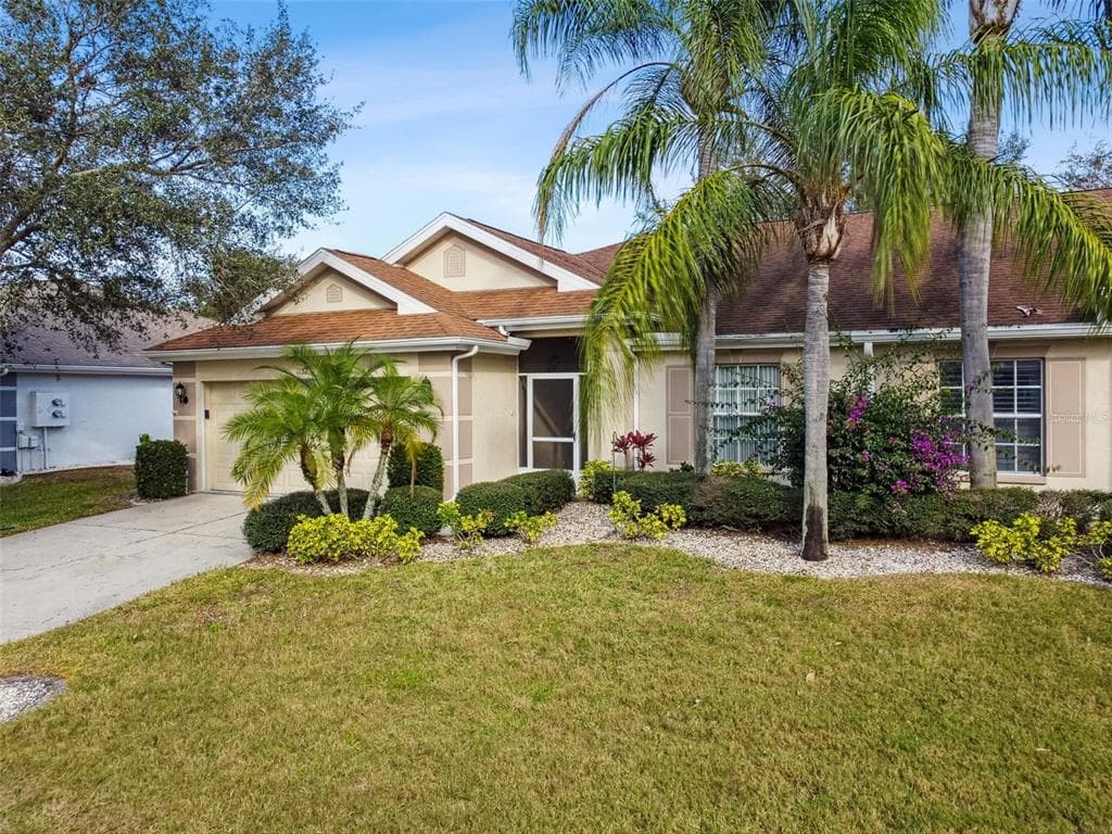 1152 MCDANIEL STREET UNIT 52 SUN CITY CENTER, FL 33573
