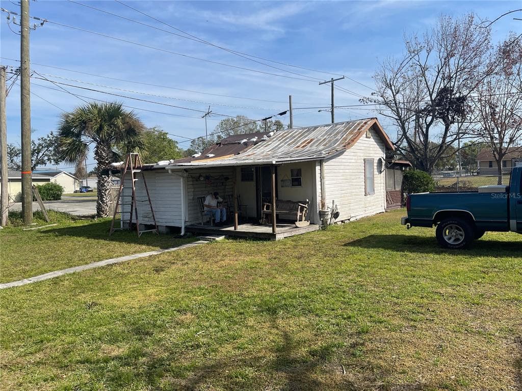 1303 8TH STREET SW WINTER HAVEN, FL 33880