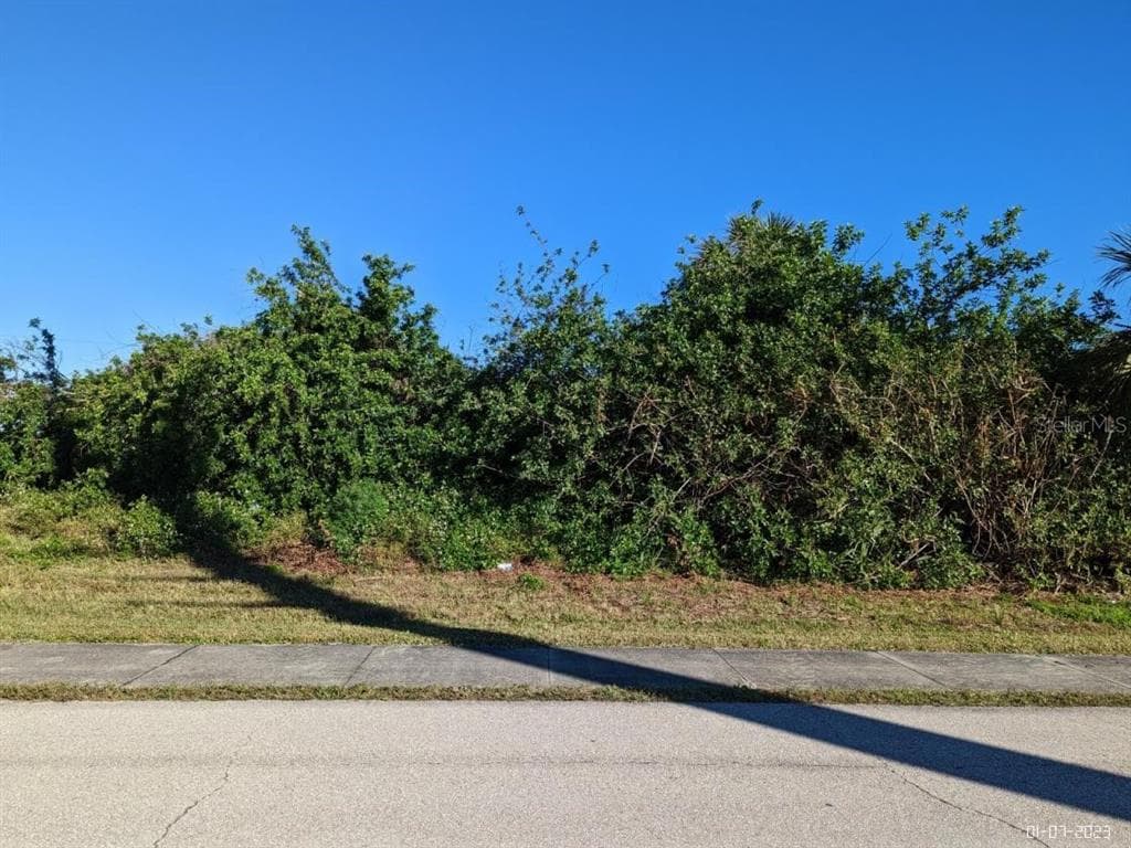 12396 N ACCESS ROAD PORT CHARLOTTE, FL 33981