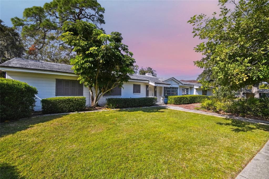 5005 S THE RIVIERA STREET TAMPA, FL 33609